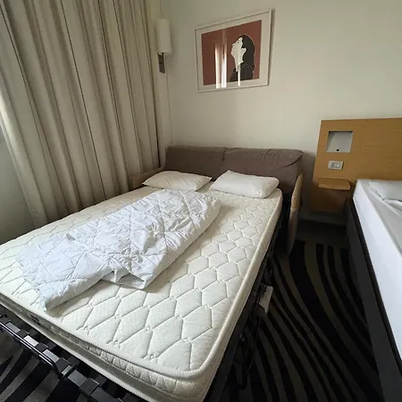 Hotell A&o Ca Granda Milano