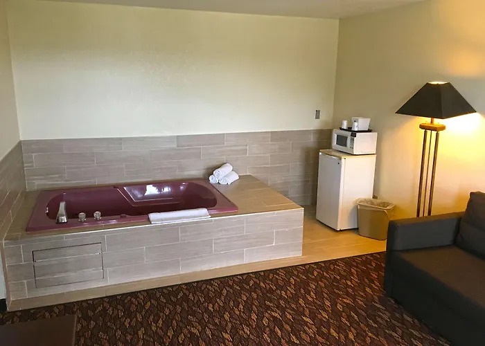 Hotel Ibis Ca' Granda 3*